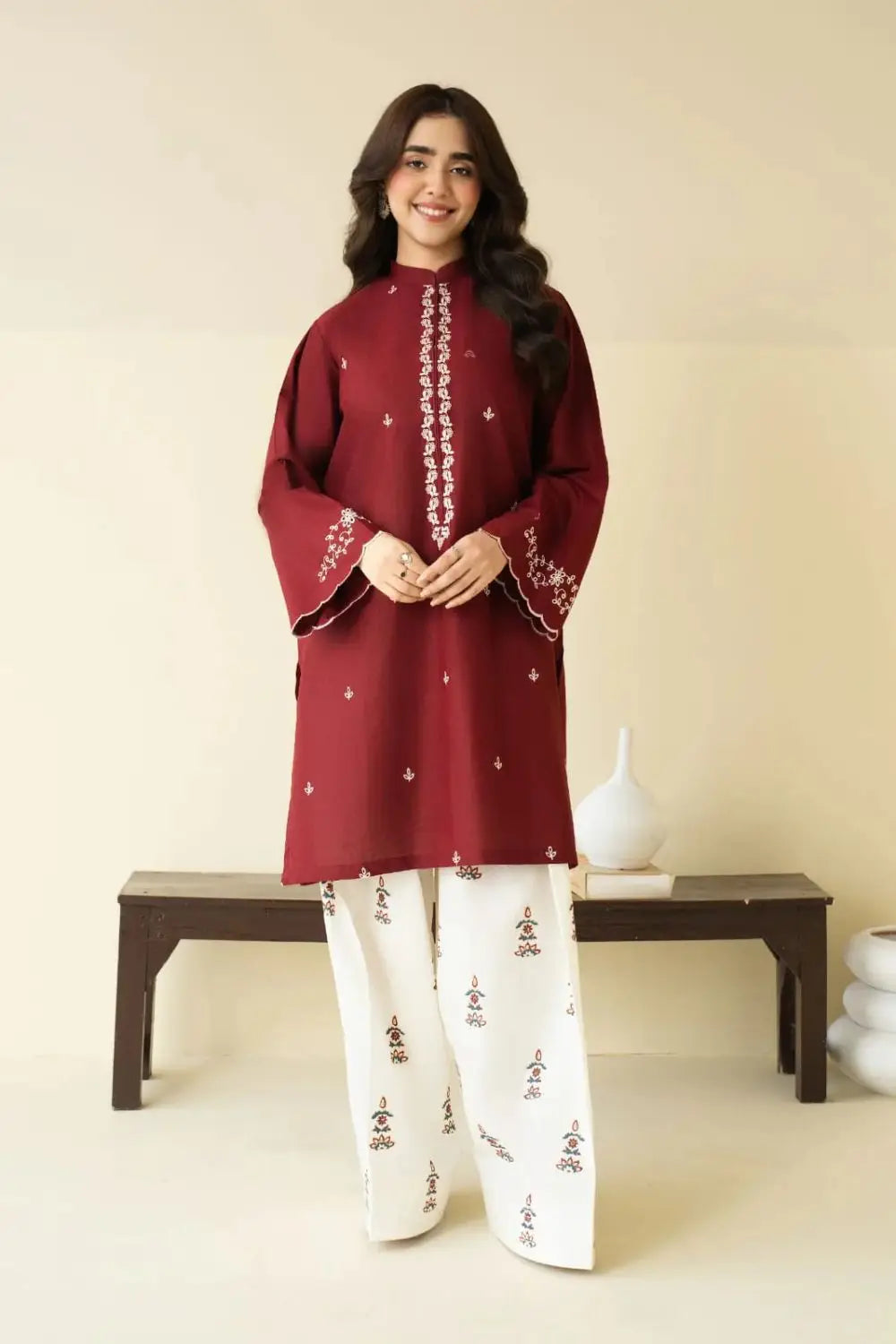 Women's Unstitched Embroidered Suit 2-Piece MZ1734200557MHSE