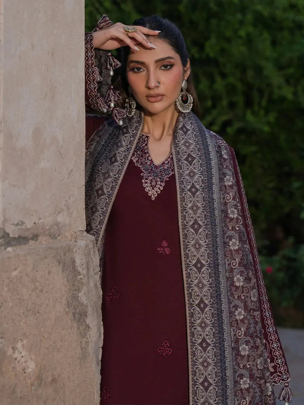 Women's Unstitched Embroidered Suit 3-Piece MZ3292200027HBTS